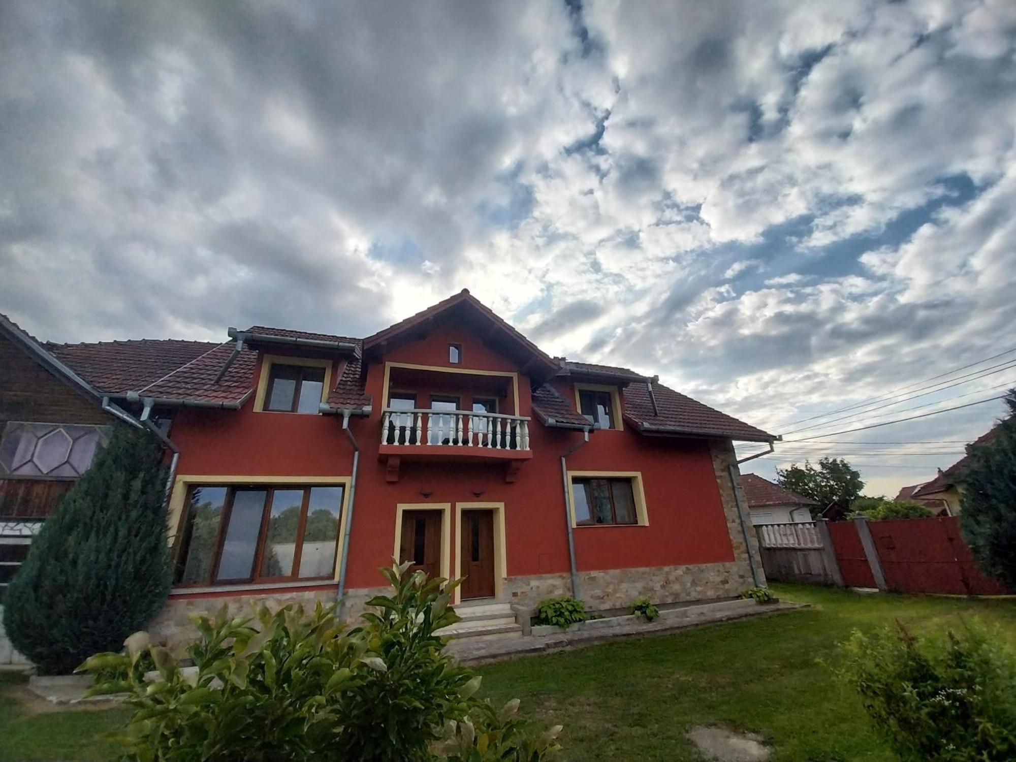 Serena House Cîrţişoara Exterior foto